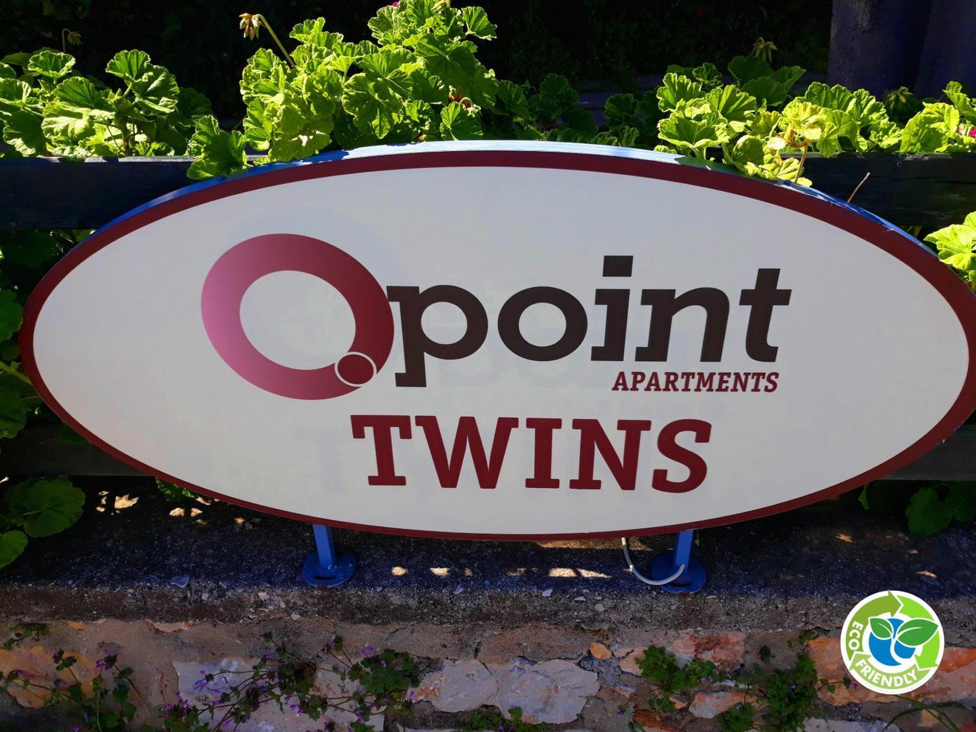 Point Twins Apartments Vrontádos Eksteriør bilde