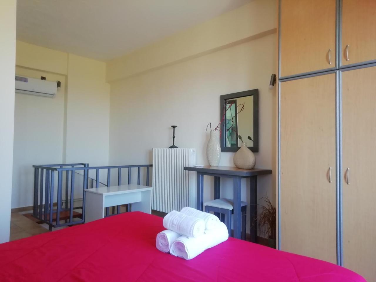 Point Twins Apartments Vrontádos Eksteriør bilde